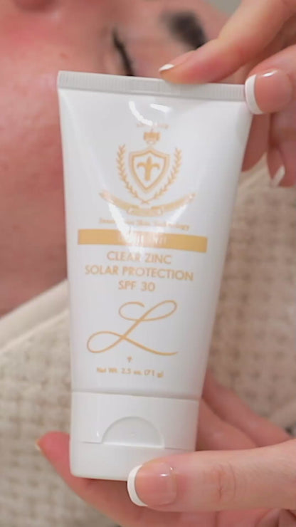 Clear Zinc SPF 30 + Light Tint